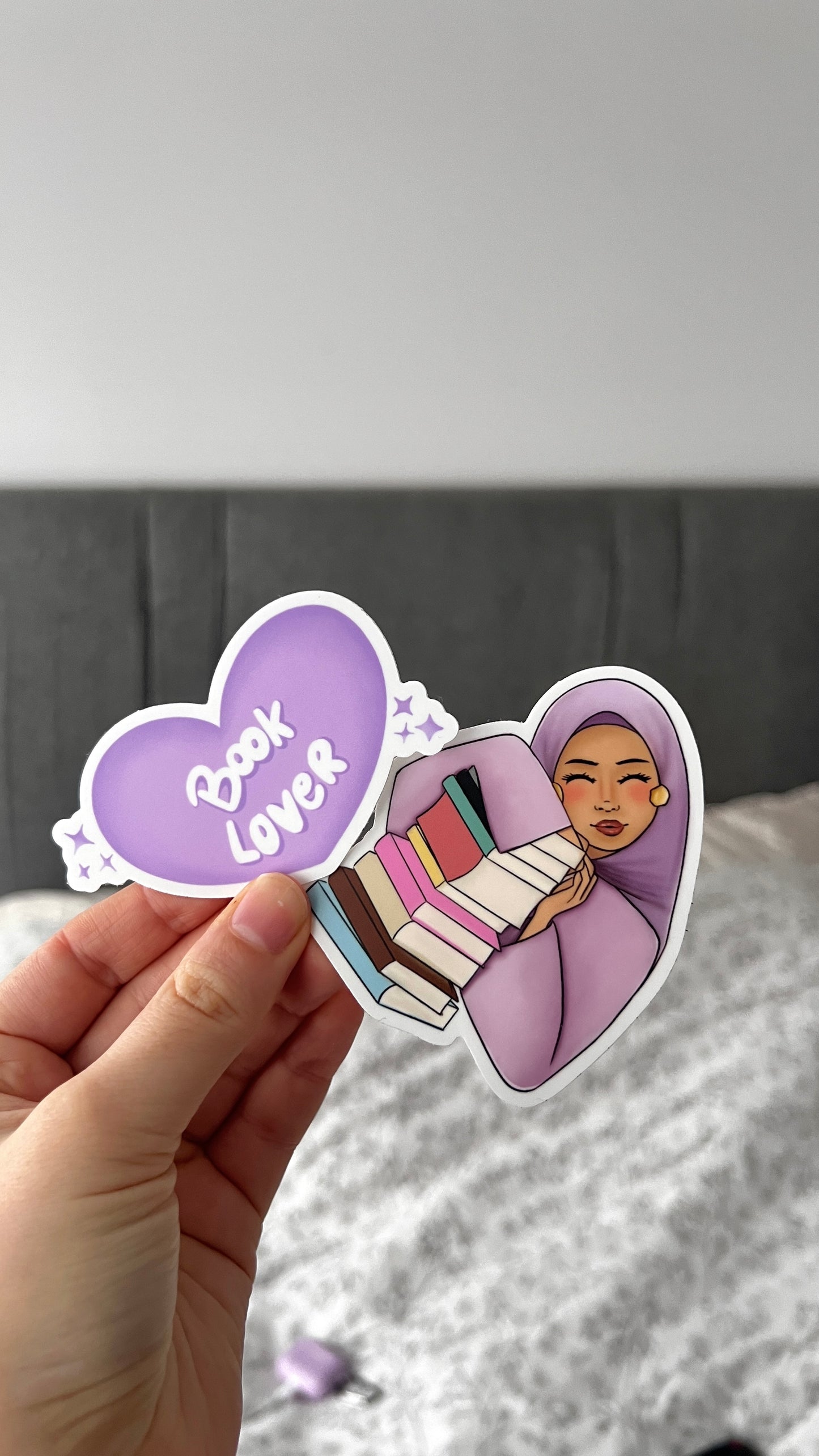 Hijabi Reader Stickers Pack (2 pcs) 💟