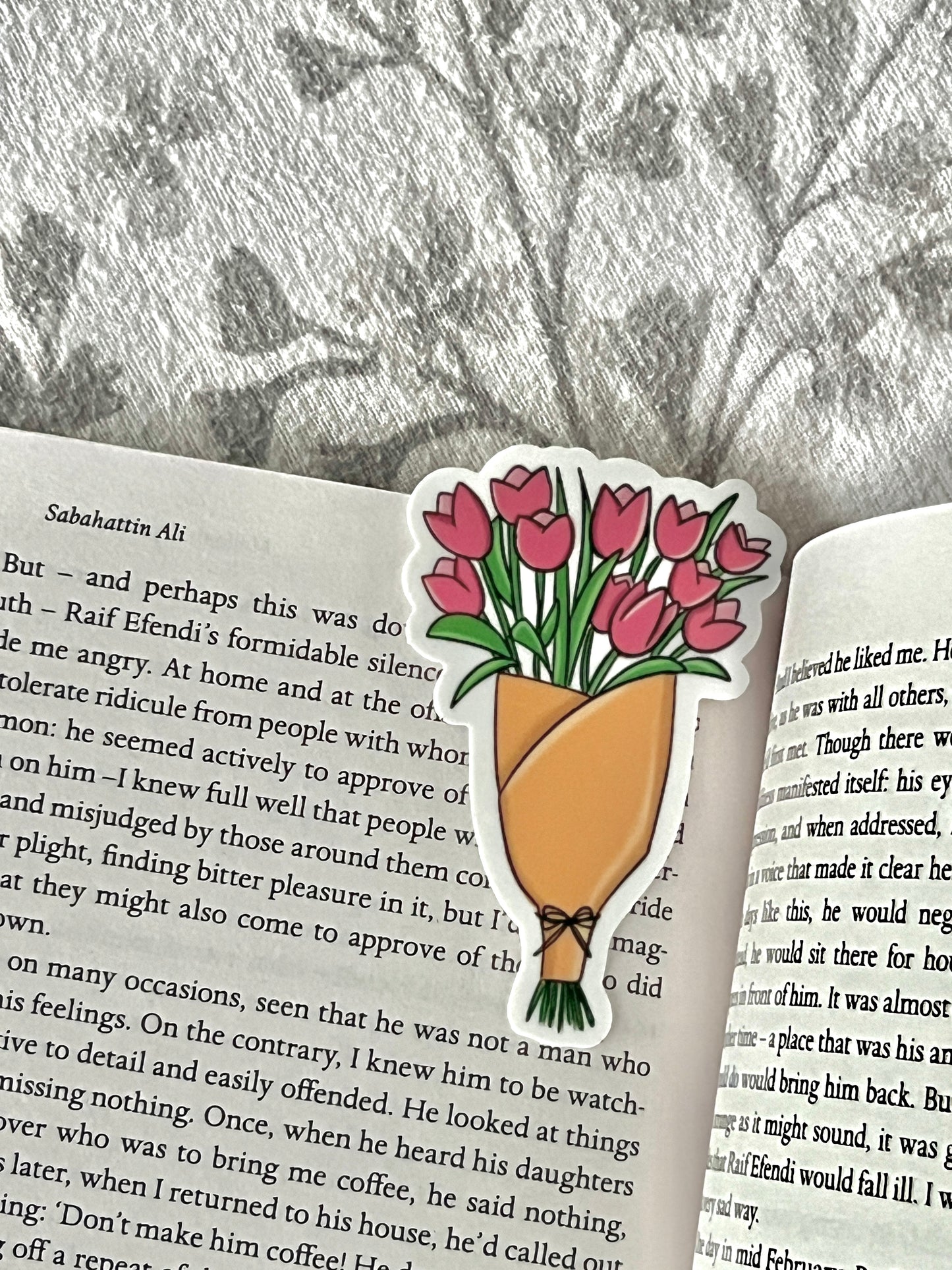 Tulips bouquet stickers 🌷 vinyl sticker for kindle